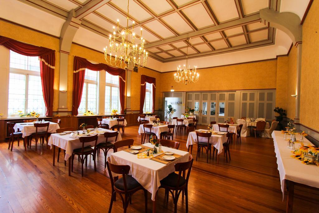 Hotel Deutsches Haus Northeim Eksteriør billede